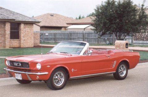 CHERRY 66 Ragtop Mustang
